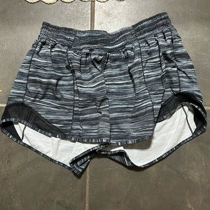 Lululemon hotty hot shorts
